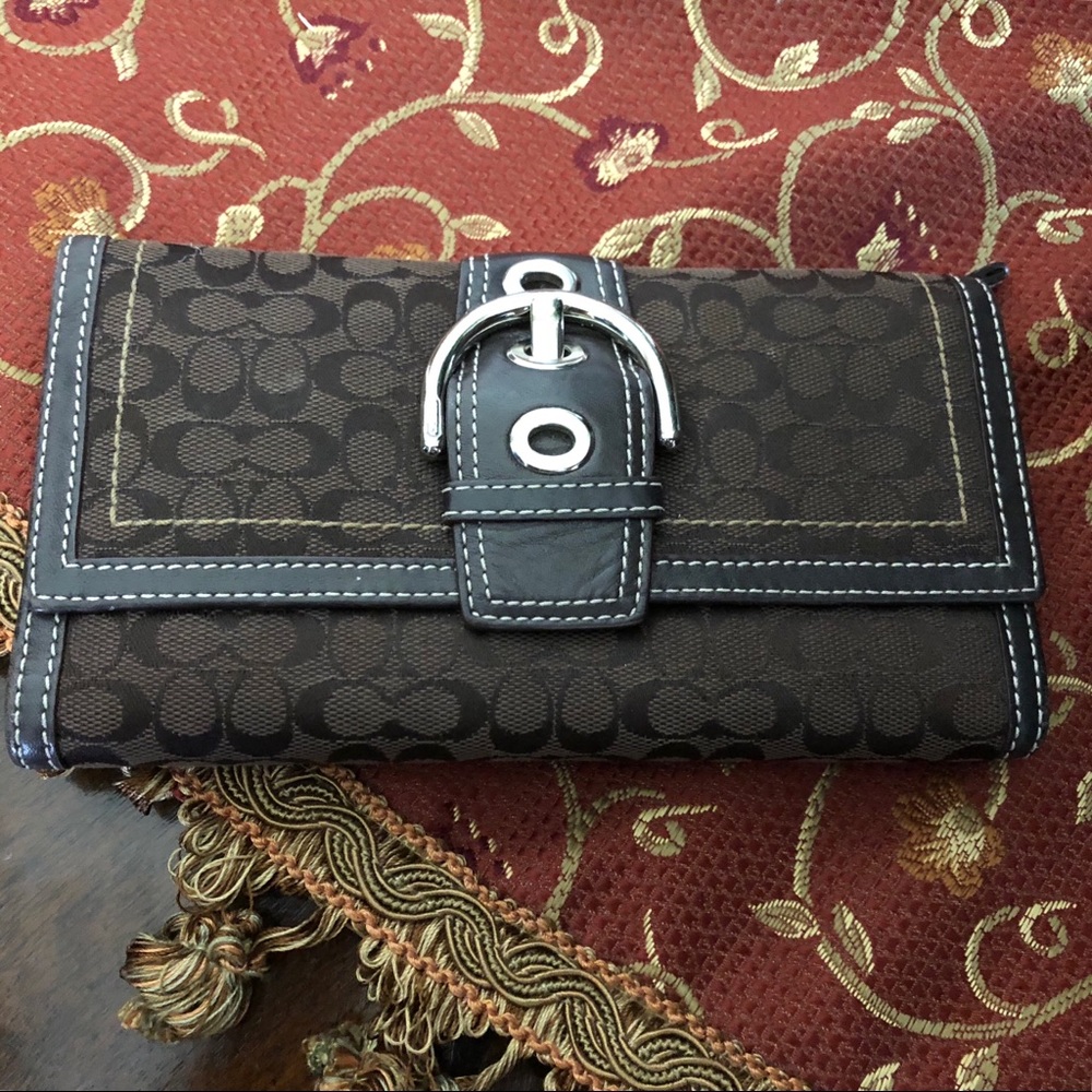 Coach wallet